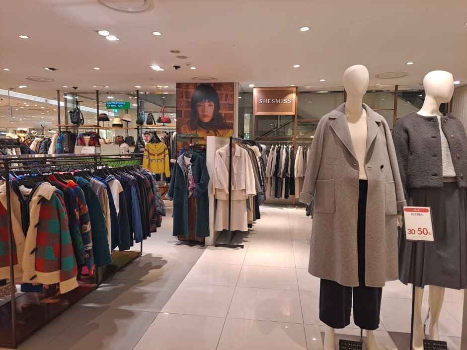 Shesmiss - Lotte Department Store Mia Branch [Tax Refund Shop](쉬즈미스 롯데백화점 미아점)