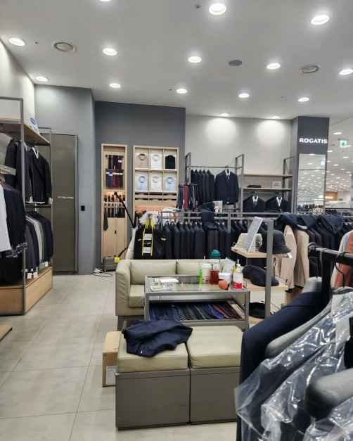 ROGATIS Moda Outlet - Daejeon Branch [Tax Refund Shop](로가디스 모다아울렛 대전점)