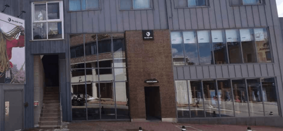 BLACKYAK Basecamp Bukhansan Branch [Tax Refund Shop](블랙야크 베이스캠프 북한산점)