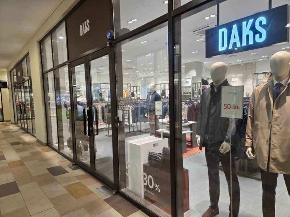 DAKS Multi-brand Store - LOTTE Premium Outlets Paju Branch [Tax Refund Shop] (닥스종합관 롯데프리미엄아울렛 파주점)