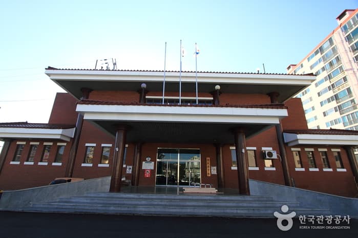 충무체육관