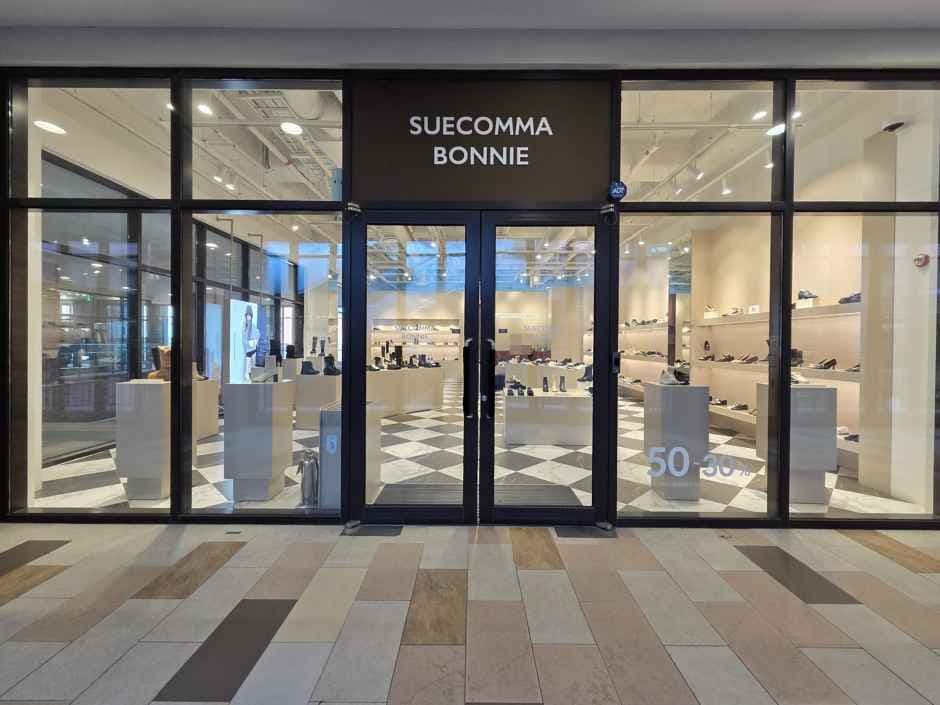 Kolon Suecomma Bonnie - LOTTE Premium Outlets Paju Branch [Tax Refund Shop](슈콤마보니 롯데프리미엄아울렛 파주점)
