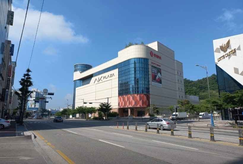 Galaxy / Rogatis - AK Plaza Wonju Branch [Tax Refund Shop] (갤럭시 AK플라자 원주점)