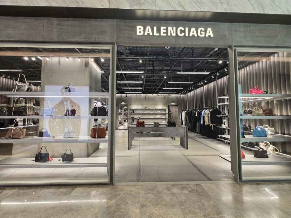 Balenciaga - Shinsegae Department Store South City Branch [Tax Refund Shop](발렌시아가 신세계백화점 사우스시티점)
