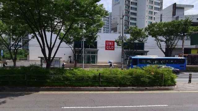 유니클로 대구신매점