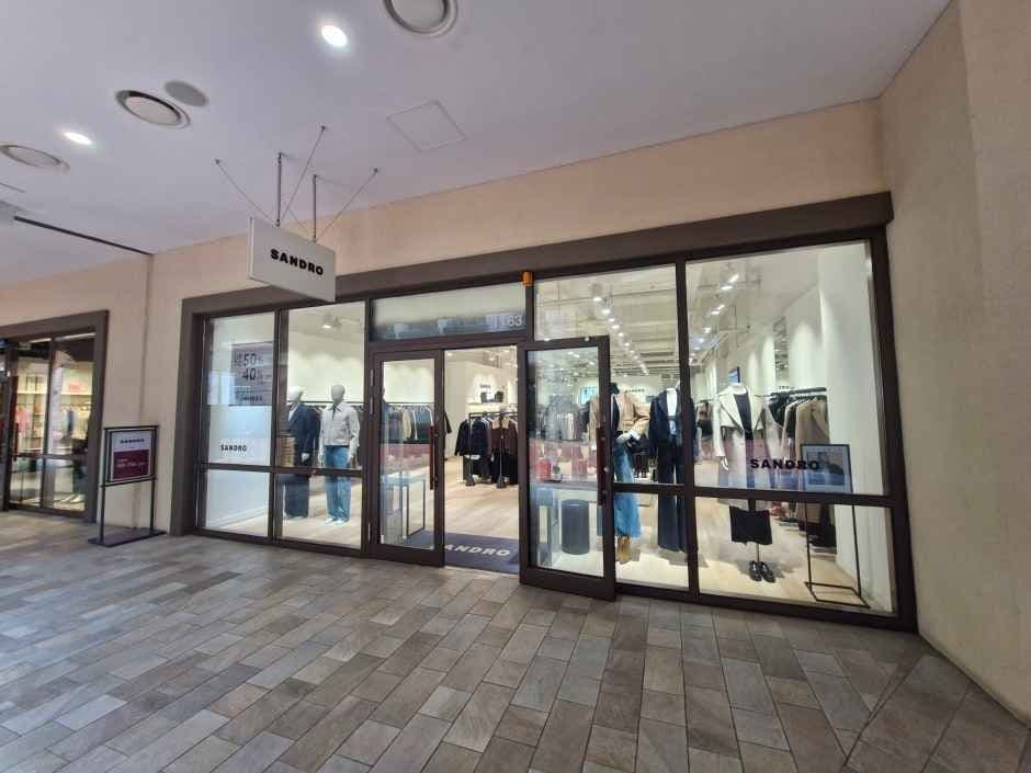 IDL Sandro - Shinsegae Simon Premium Outlet Siheung Branch [Tax Refund Shop] (산드로 신세계사이먼프리미엄아울렛 시흥점)
