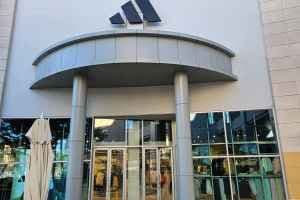 Adidas - Lotte Premium Outlets Gimhae Branch [Tax Refund Shop] (아디다스 롯데프리미엄아울렛 김해점)