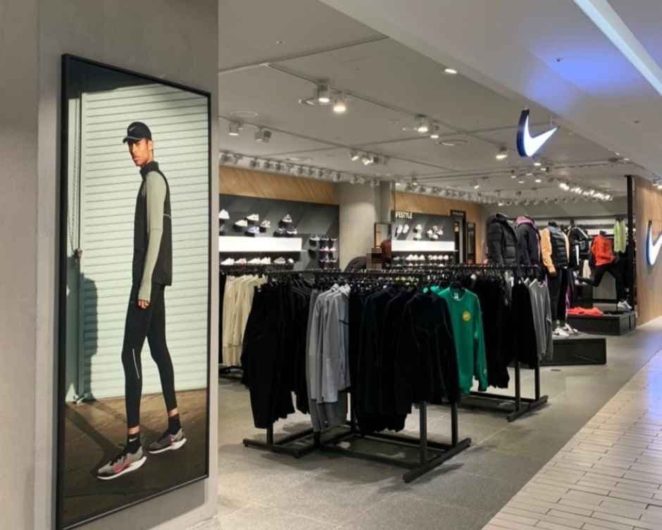 Nike - Lotte Department Store Mia Branch [Tax Refund Shop] (나이키 롯데백화점 미아점)