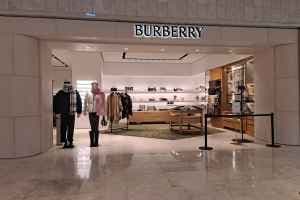 Burberry - Hyundai Department Store KINTEX Branch [Tax Refund Shop](버버리 현대백화점 킨텍스점)