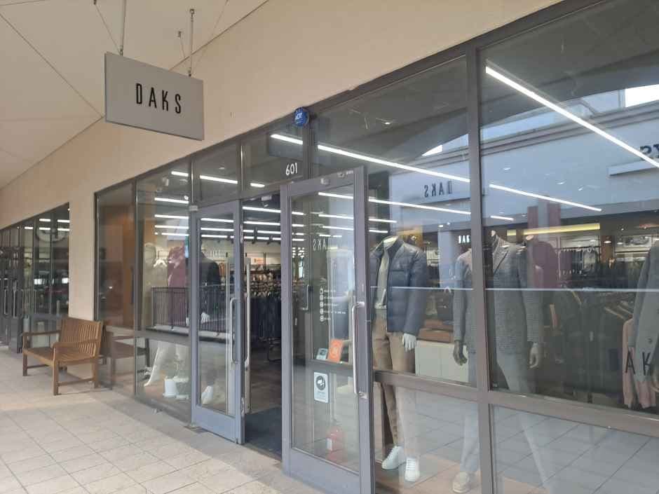 DAKS Shinsegae Simon Premium Outlets Paju Branch [Tax Refund Shop](닥스 신세계사이먼프리미엄아울렛 파주점)