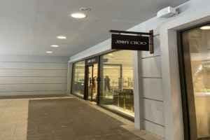 Jimmy Choo - Lotte Premium Outlets Dongbusan Branch [Tax Refund Shop] (지미추 롯데프리미엄아울렛 동부산점)