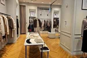 CLUB MONACO - Lotte Department Store Pyeongchon Branch [Tax Refund Shop](클럽모나코 롯데백화점 평촌점)