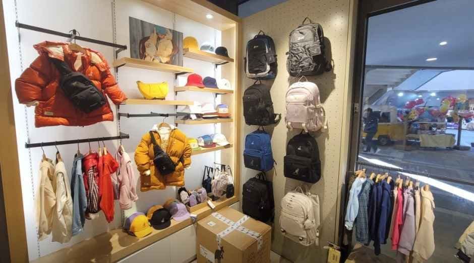 Kangol Kids - Lotte Premium Outlets Dongbusan Branch [Tax Refund Shop] (캉골키즈 롯데프리미엄아울렛 동부산점)