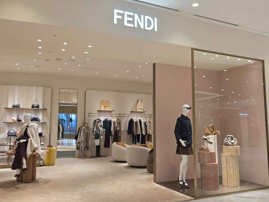 Fendi - LOTTE Department Store Jamsil Avenuel Branch [Tax Refund Shop](펜디 롯데백화점 잠실 에비뉴엘점)