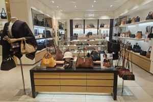 DAKS Handbags LOTTE Department Store Ansan Branch [Tax Refund Shop](닥스핸드백 롯데백화점 안산점)