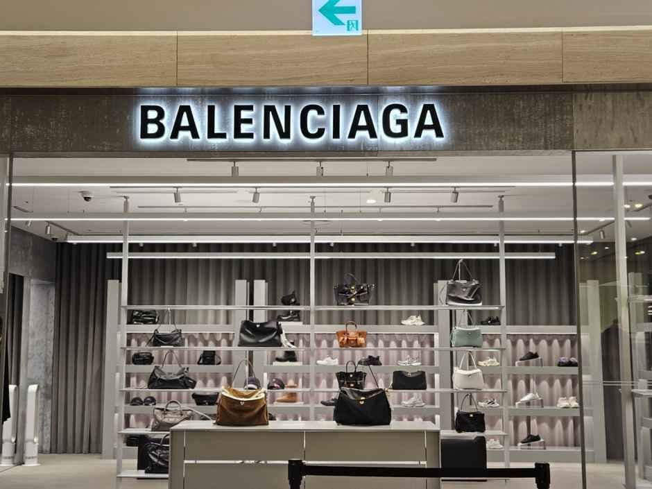 BALENCIAGA Hyundai Department Store The Hyundai Daegu [Tax Refund Shop](발렌시아가 현대백화점 더현대 대구점)