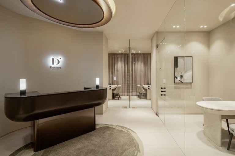 Dorctors Dermatology Clinic - Sinsa Branch [Tax Refund Shop] (닥터스피부과의원 신사)