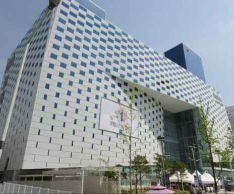 라이프워크 현대아울렛 대구점
