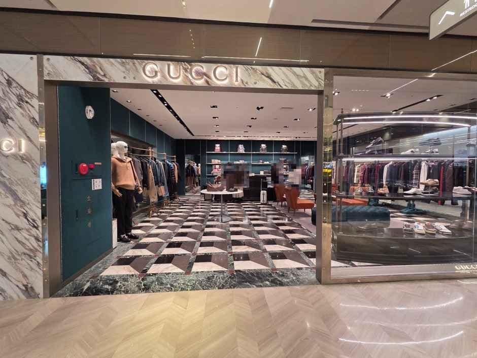 Gucci Men - Shinsegae Department Store Main Branch [Tax Refund Shop](구찌 남성 신세계백화점 본점)