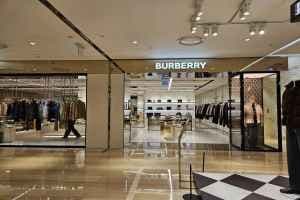 BURBERRY Men - LOTTE Department Store Busan Main Branch [Tax Refund Shop] (버버리맨즈 롯데백화점 부산본점)