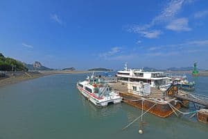 Gunsan Seonyudo Cruise (군산선유도유람선)