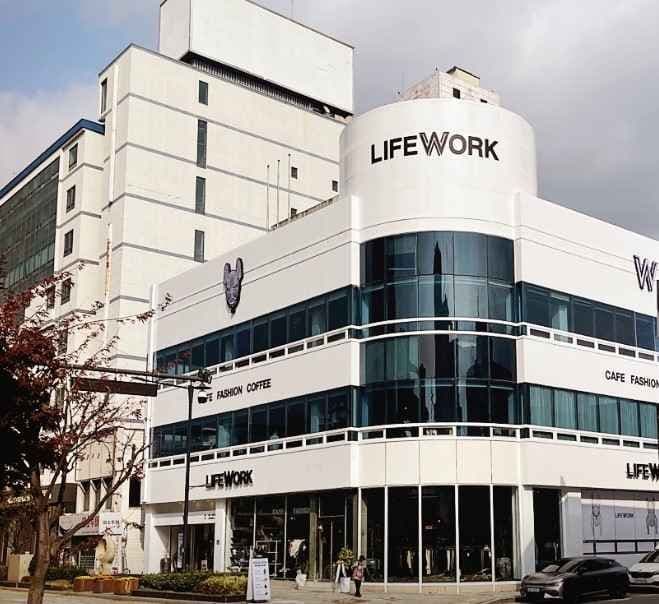 라이프워크 메가스토어 원주점