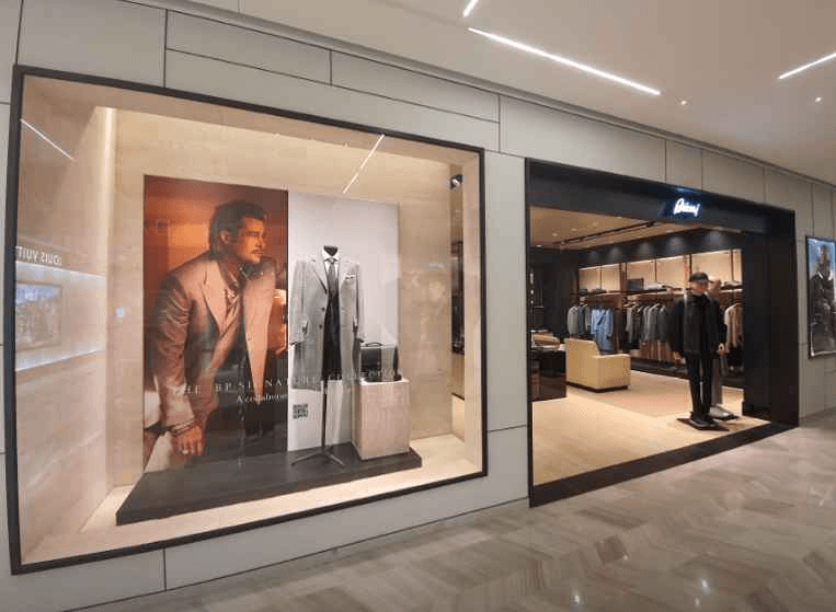 Brioni - Shinsegae Department Store Main Branch [Tax Refund Shop] (브리오니 신세계백화점 본점)