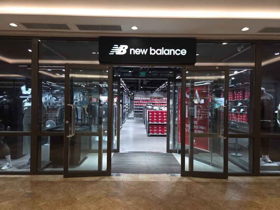 New Balance - Shinsegae Simon Premium Outlets Paju Branch [Tax Refund Shop](뉴발란스 신세계사이먼프리미엄아울렛 파주점)