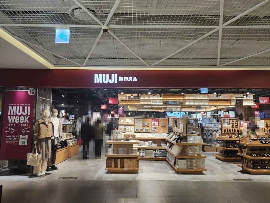 MUJI AK Plaza Hongdae [Tax Refund Shop](MUJI AK플라자 홍대)