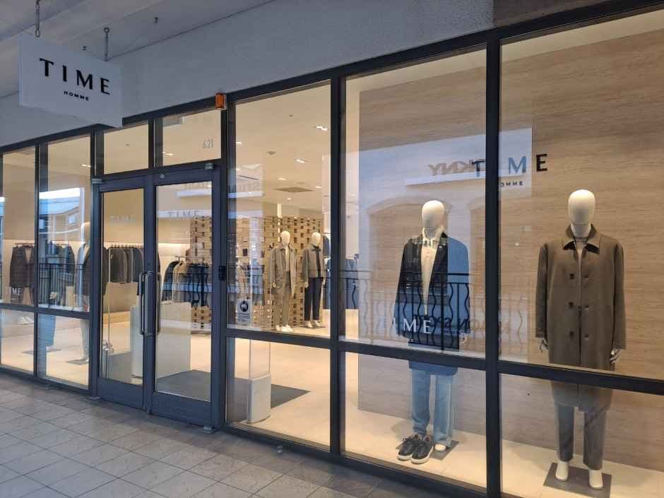 THE HANDSOME TIME - Shinsegae Simon Premium Outlets Paju Branch [Tax Refund Shop](타임 신세계사이먼프리미엄아울렛 파주점)