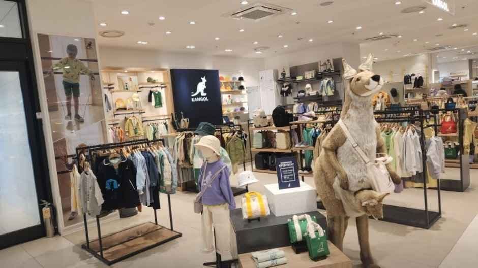 Kangol Kids - Shinsegae Simon Premium Outlets Paju Branch [Tax Refund Shop] (캉골키즈 신세계사이먼프리미엄아울렛 파주점)