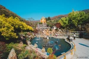 Yongin Waujeongsa Temple (와우정사(용인))