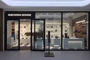 Kolon Suecomma Bonnie - Shinsegae Simon Premium Outlets Paju Branch [Tax Refund Shop](슈콤마보니 신세계사이먼프리미엄아울렛 파주점)