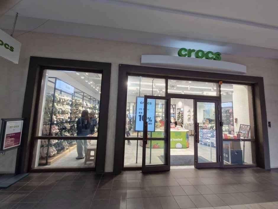 Crocs - Shinsegae Simon Premium Outlet Siheung Branch [Tax Refund Shop] (크록스 신세계사이먼프리미엄아울렛 시흥점)