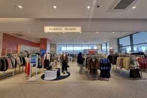 Plastic Island - LOTTE Premium Outlets Icheon Branch [Tax Refund Shop](플라스틱아일랜드 롯데프리미엄아울렛 이천점)
