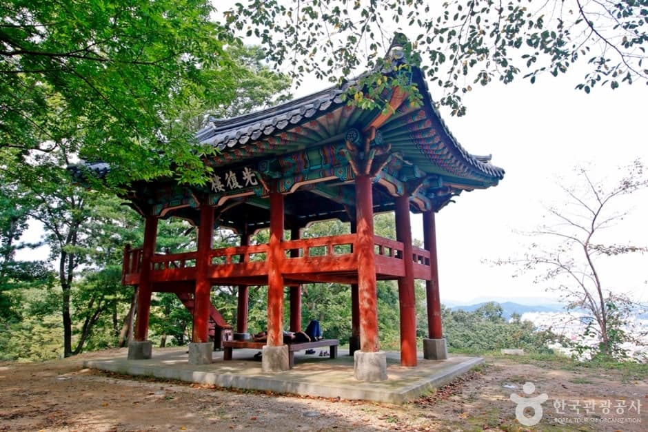 공산성 광복루