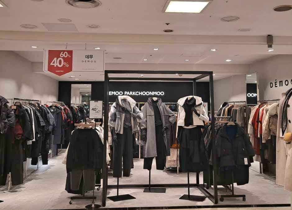 Demoo - 2001 Outlet Junggye Branch [Tax Refund Shop]  (데무 2001아울렛 중계)(데무 2001아울렛 중계점)