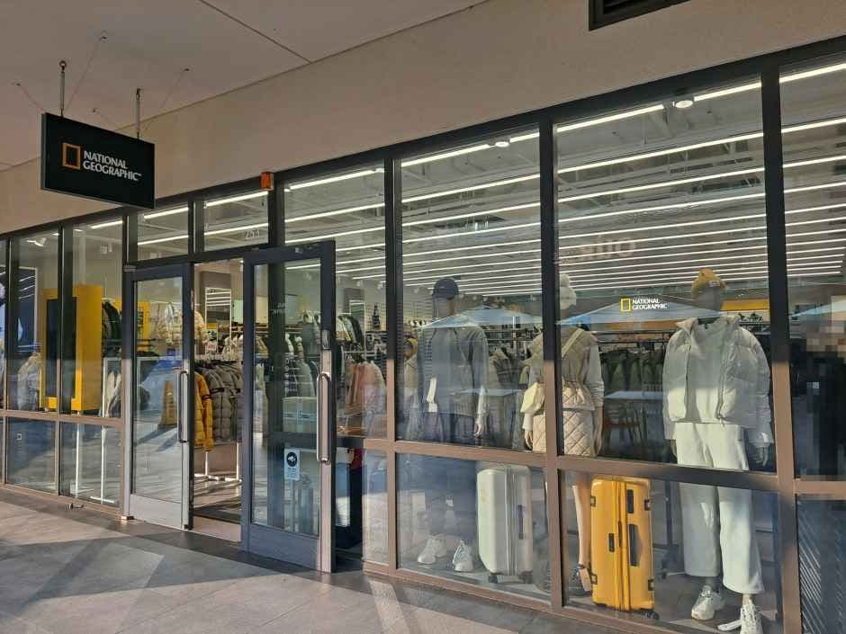 National Geographic - Shinsegae Simon Premium Outlets Paju Branch [Tax Refund Shop](내셔널지오그래픽 신세계사이먼프리미엄아울렛 파주점)