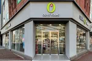 Olive Young - Ulsandaero Branch [Tax Refund Shop](올리브영 울산대로점)
