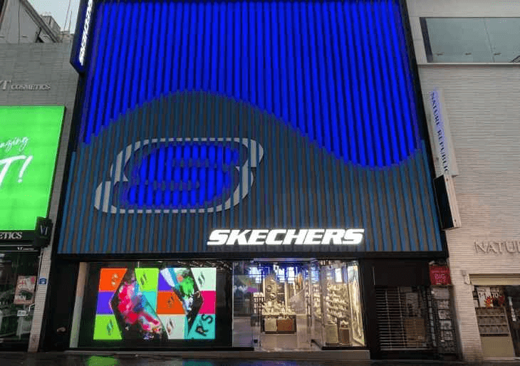 스케쳐스 명동직영점