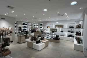 DAKS Handbags LOTTE Department Store Pohang Branch [Tax Refund Shop](닥스핸드백 롯데백화점 포항점)