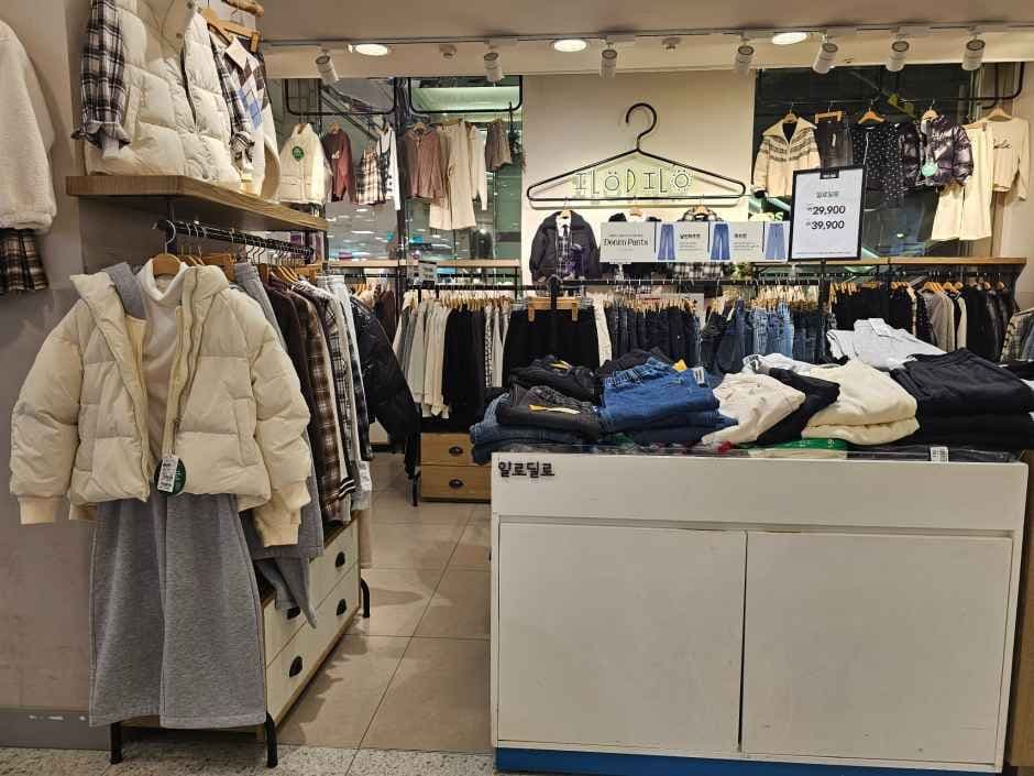 ILoDILo - Newcore Outlets Pyeongchon Branch [Tax Refund Shop](일로딜로 뉴코아아울렛 평촌점)