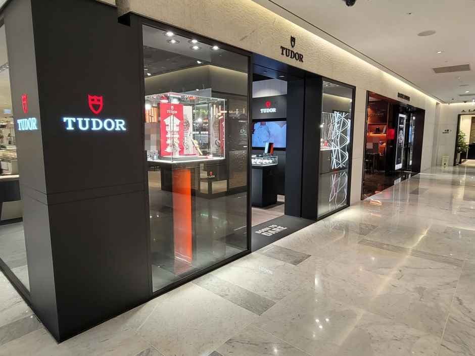 TUDOR Shinsegae Department Store Gangnam Branch [Tax Refund Shop](튜더 신세계백화점 강남점)