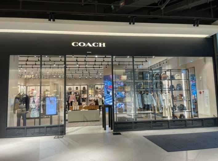 Coach - LOTTE Premium Outlet Uiwang Branch [Tax Refund Shop] (코치 롯데프리미엄아울렛 의왕점)