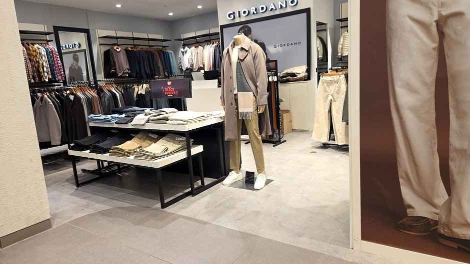 Giordano - Lotte Department Store Mia Branch [Tax Refund Shop](지오다노 롯데백화점 미아점)
