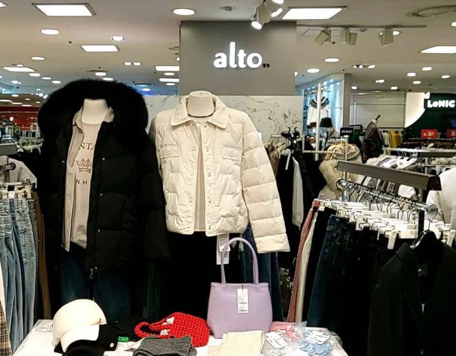 Alto - Newcore Outlets - Pyeongchon Branch [Tax Refund Shop](알토 뉴코아아울렛 평촌점)