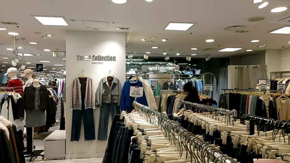 Trend Collection  - Newcore Outlets - Pyeongchon Branch [Tax Refund Shop](트렌드컬렉션 뉴코아아울렛 평촌점)