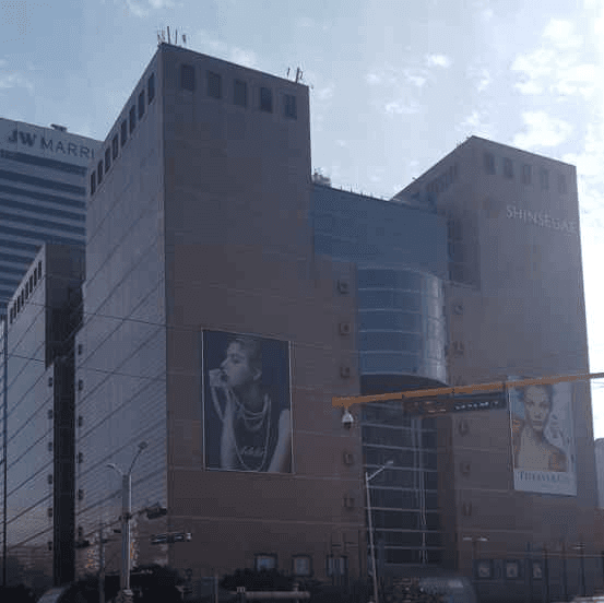 Tod’S - Shinsegae Department Store Gangnam Branch [Tax Refund Shop] (토즈 남성 신세계백화점 강남점)