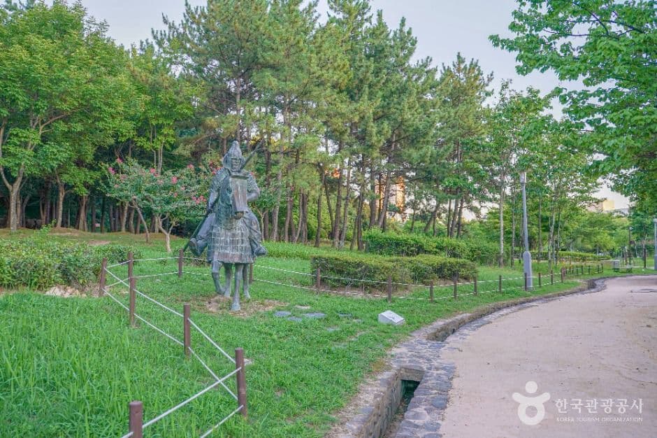 봉황대공원