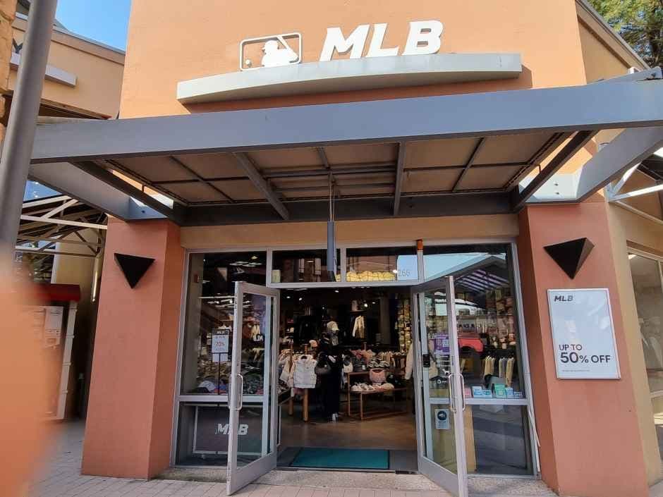 MLB - Shinsegae Simon Premium Outlets Yeoju Branch [Tax Refund Shop](MLB 신세계사이먼프리미엄아울렛 여주점)